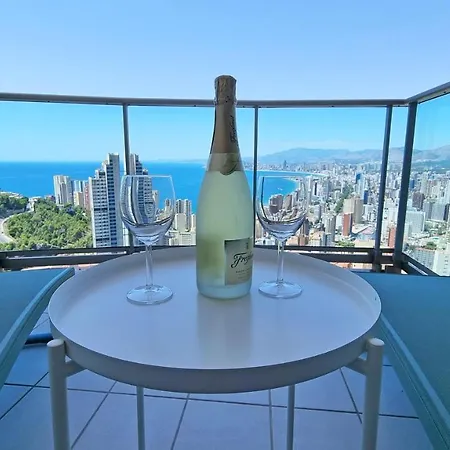 Apartamento Con Terrazas Privadas Y Vistas Increibles *