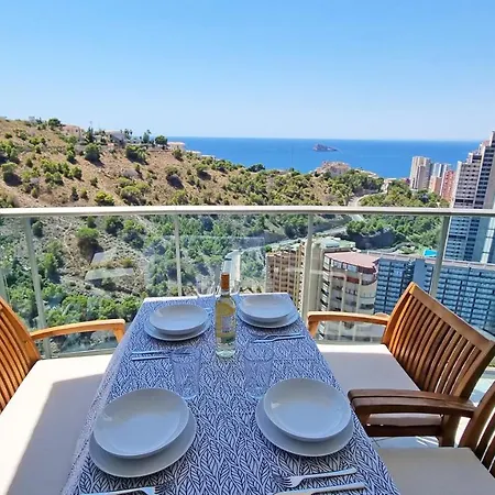 Con Terrazas Privadas Y Vistas Increibles *